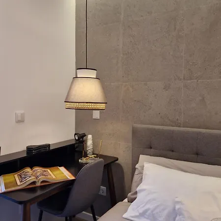 Viscount - Private Terrace Apartment