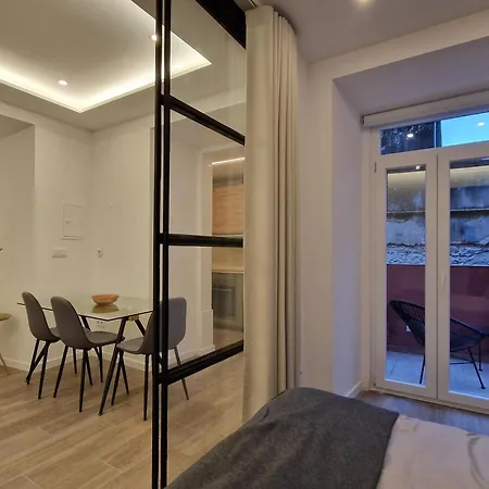 Viscount - Private Terrace Apartment