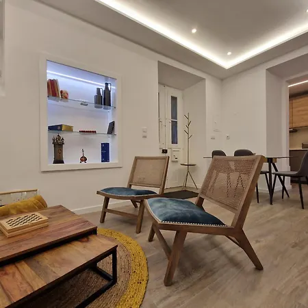 Viscount - Private Terrace